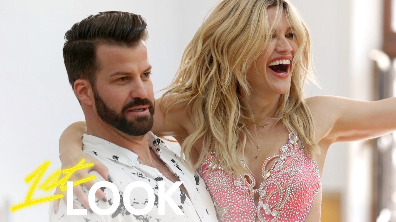 Johnny Bananas Cha Chas with 1st Look alum Ashley Roberts | 1st Look TV
