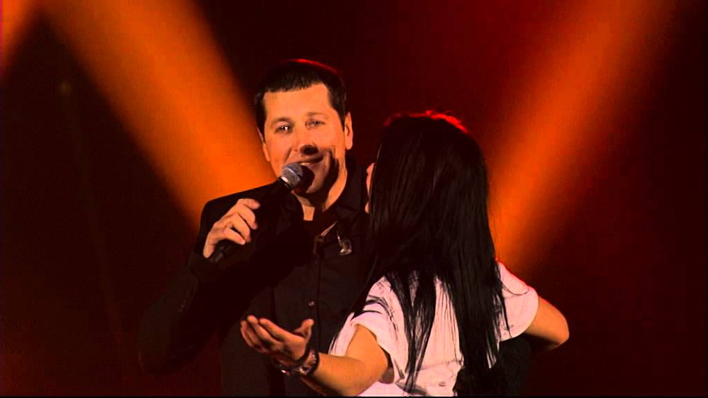 Aco Pejovic - Biti siguran - (Live) - (Arena 19.10.2013.)