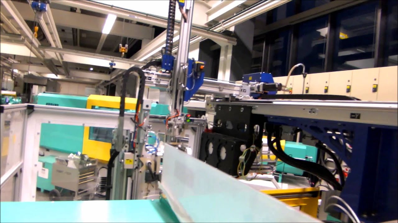 Roboplas Top entry IML Robot  Lid