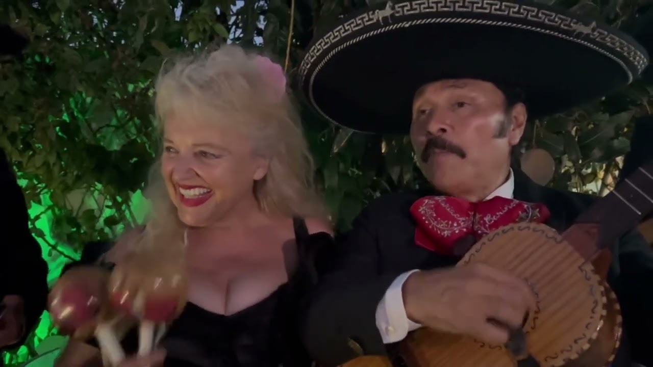 1000 mal möcht ich  dich küssen  anlässlich einer Geburtstagsparty  im Oktober 2025 
