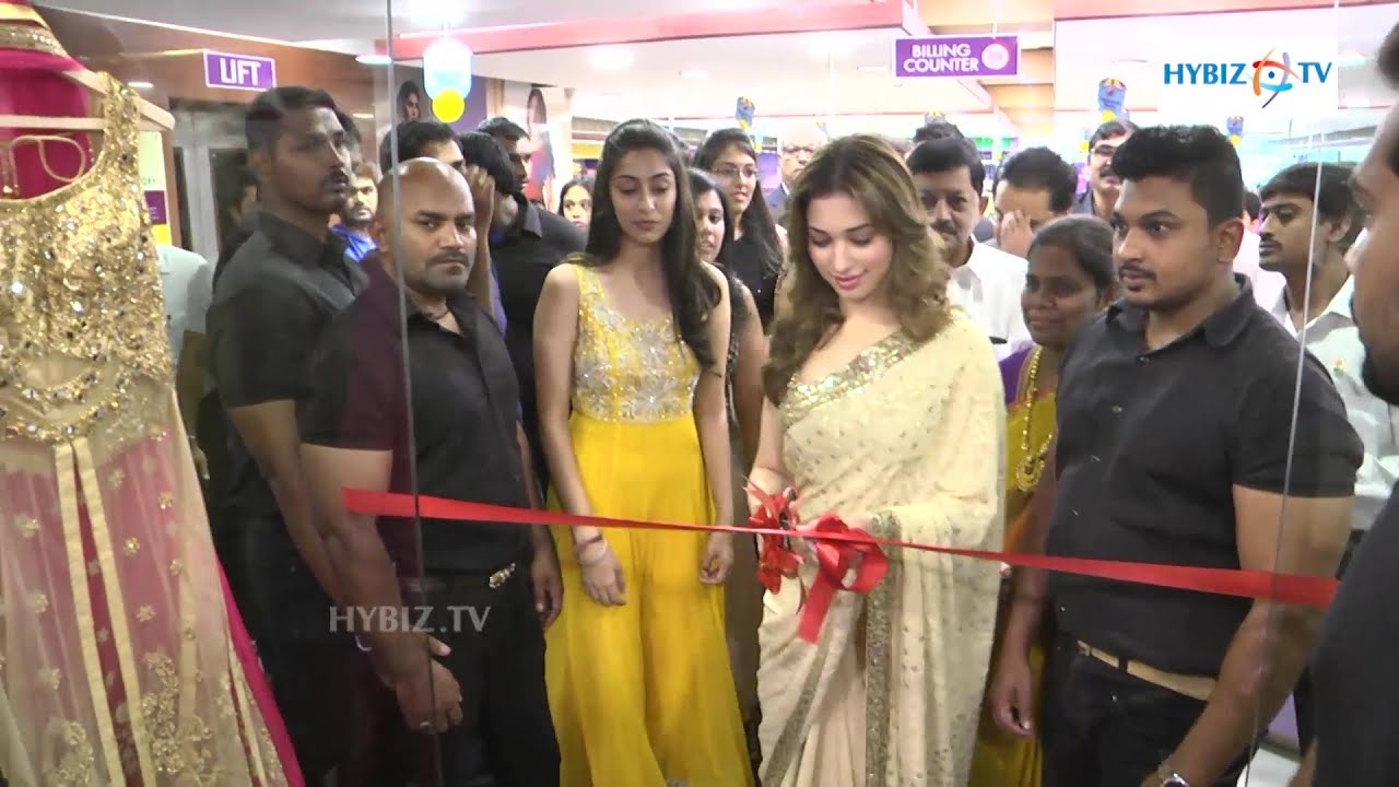 Bahubali Actress Tamanna Inaugurates Big Shopping Mall - Hybiz.tv