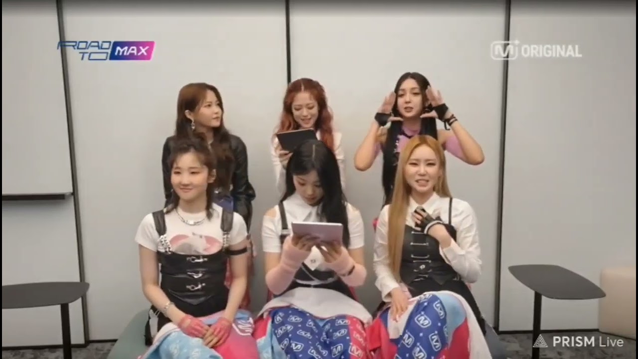 Lapillus live on MNET - Road to MCountdown [3.23.2023]
