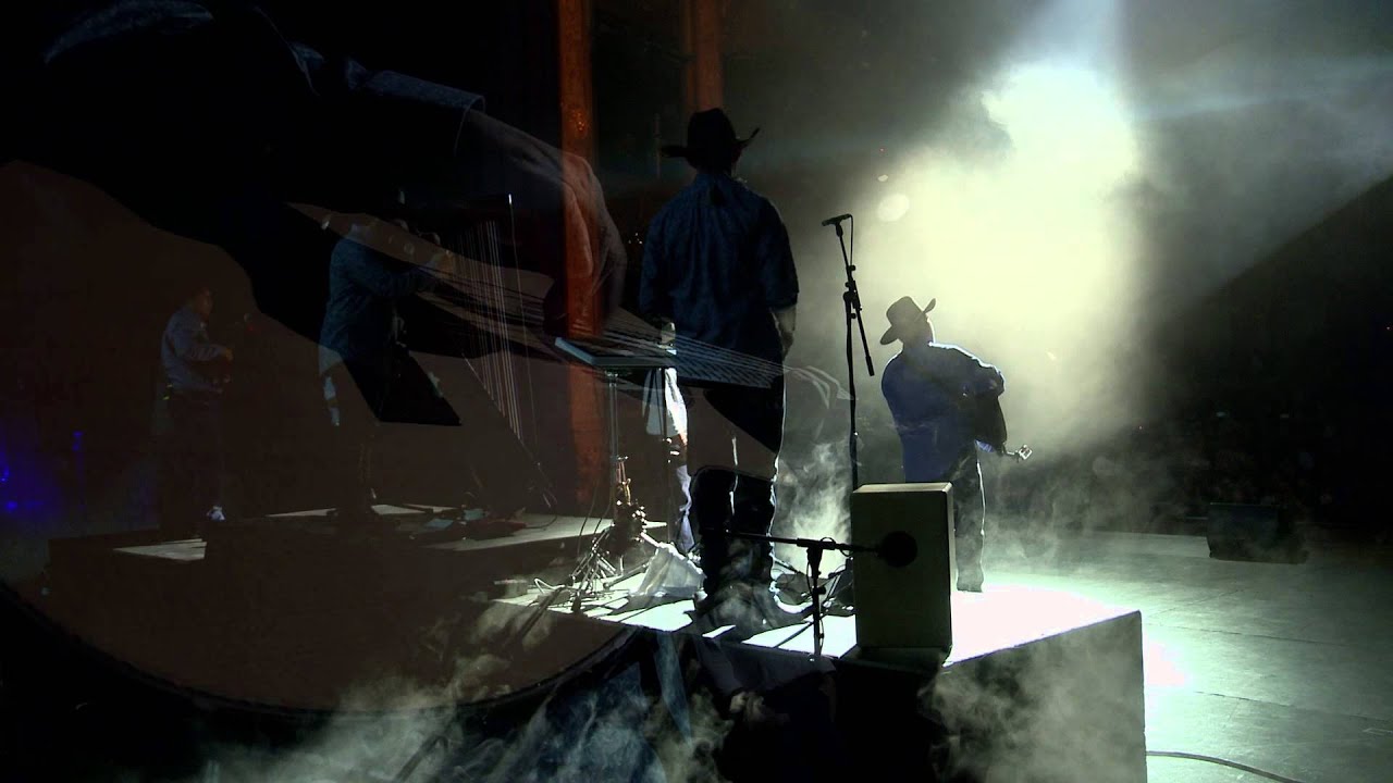 Cholo Valderrama - Mama Sara (Grabación en Vivo, Teatro Colón - Bogotá)
