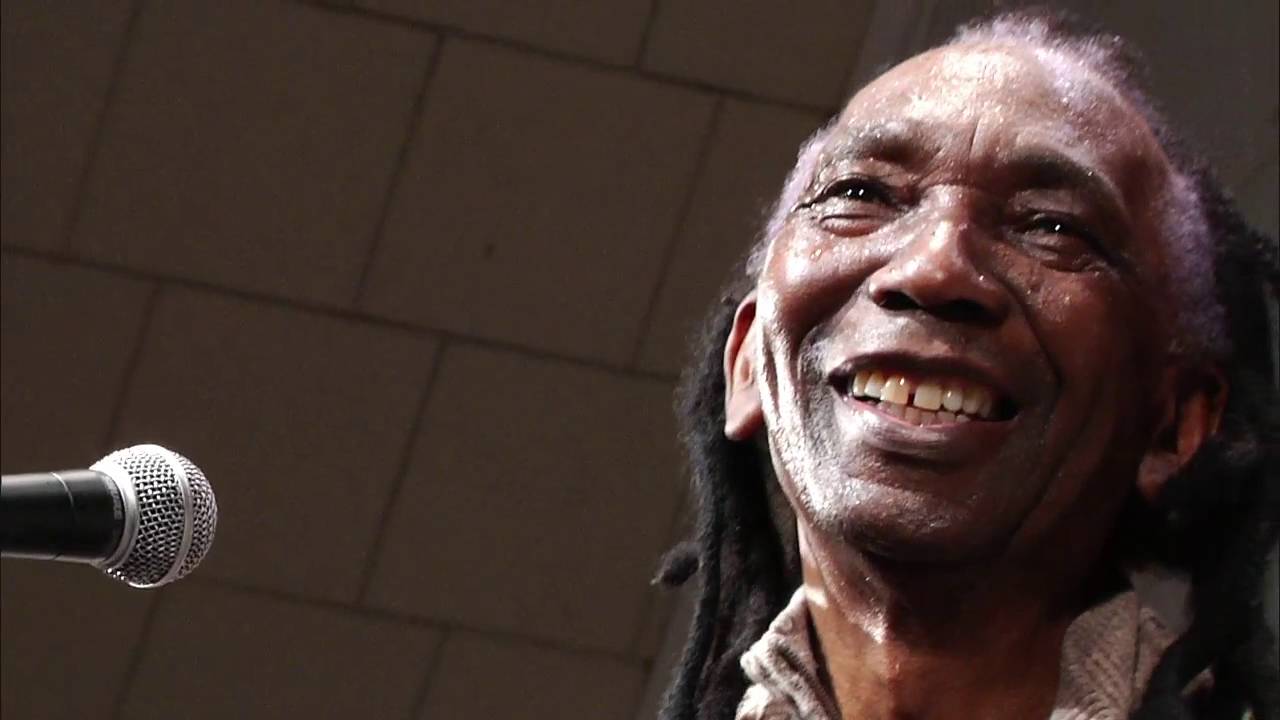 Thomas Mapfumo & The Blacks Unlimited 
