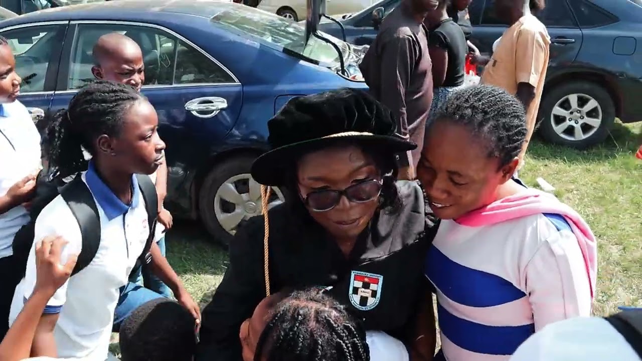 TRAILER MRS OJO CONVOCATION