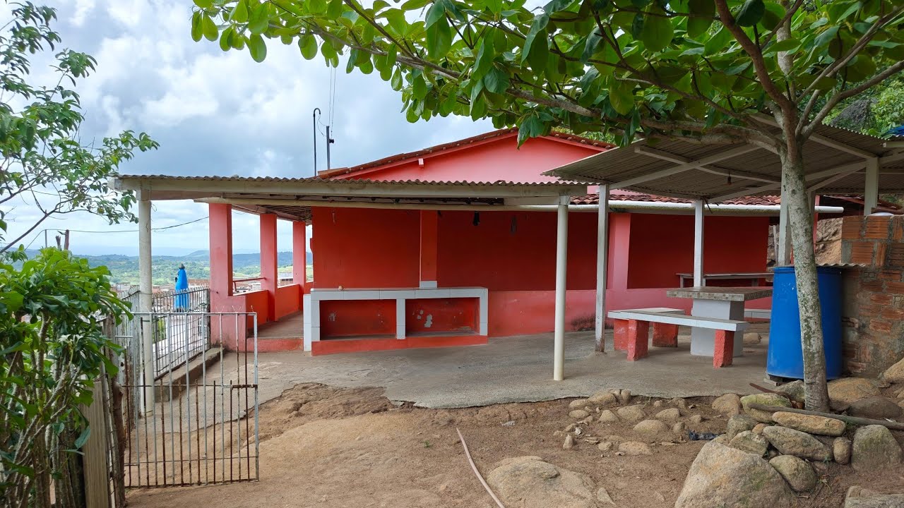 Vende-se Sítio Em João Alfredo, Pernambuco Mais de 1 Hectares 