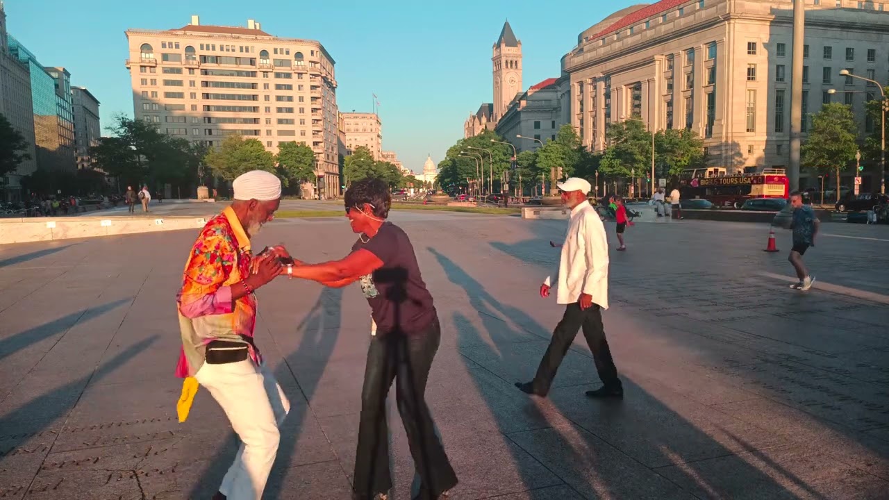 ❤️SENIOR FUN♥️1♥️DANCING AT FREEDOM PLAZA💕MAY 1, 2024💕♥️