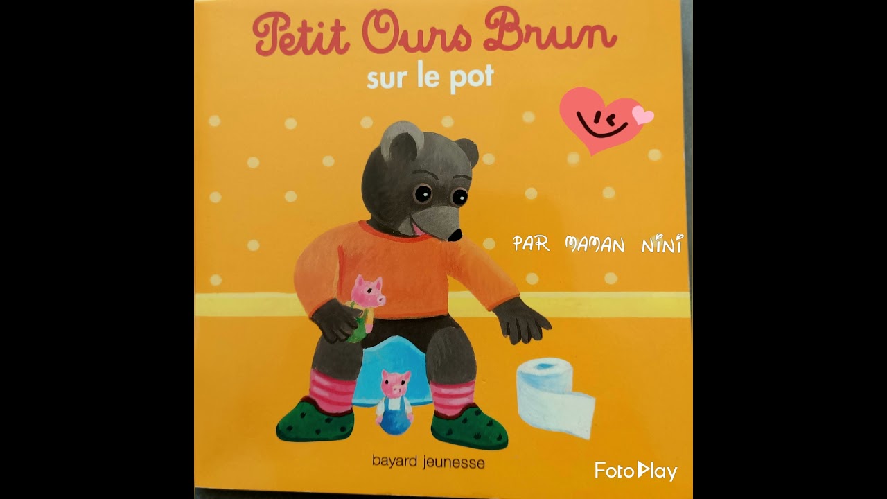 Petit ours brun sur le pot