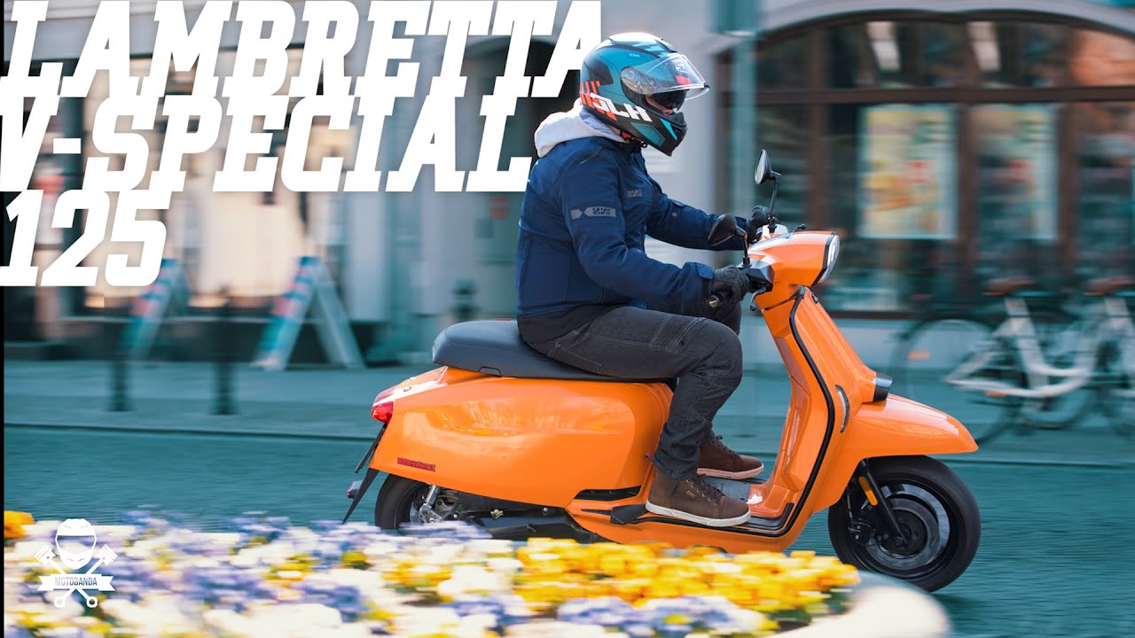 Lambretta V-Special 125 - Klasyczny Włoski Skuter, kt&oacute;ry od zawsze konkurował z Vespą.