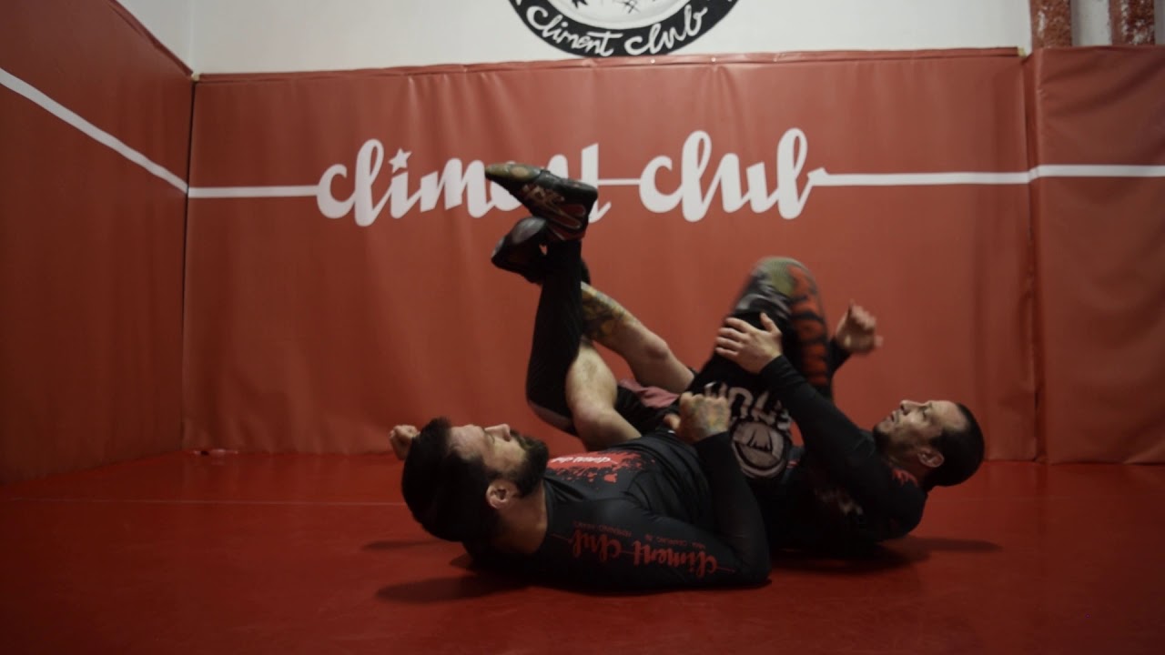 Climent club academy truck desde Fight Dog