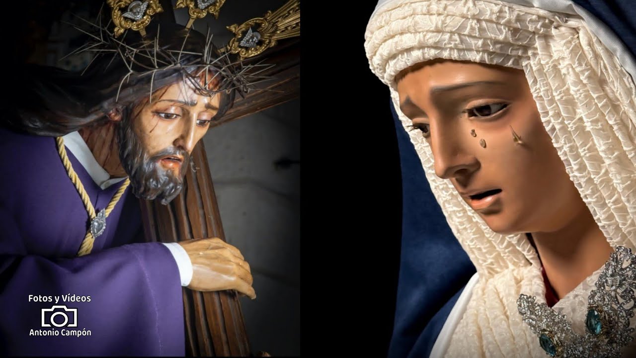 Salida Procesional de la Hermandad del Nazareno y paso por su Calle. espera (Cádiz)