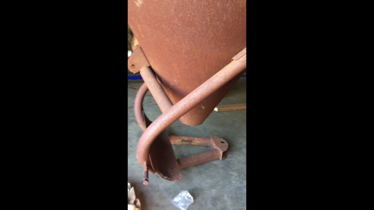 fertilizer spreader gearbox removal and rebuild