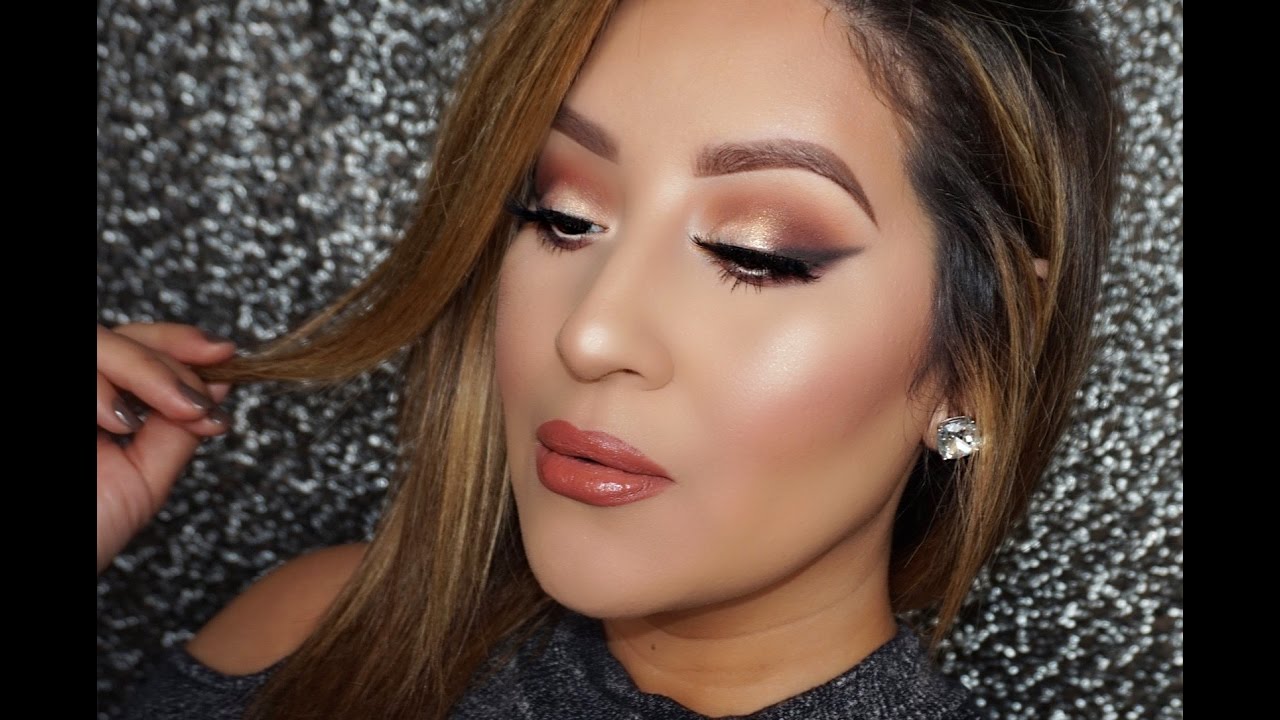 Champagne Smokey Eye | Huda Beauty Rose Gold Palette