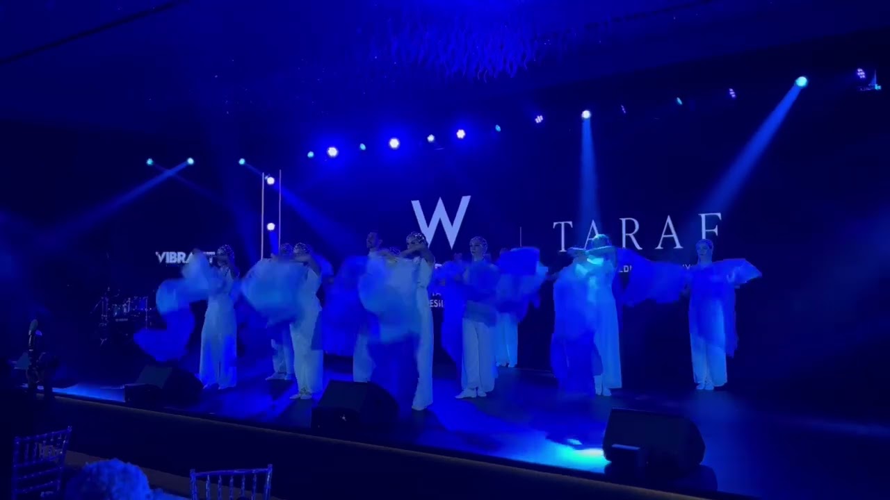 Ribbon Fan Dance - S
