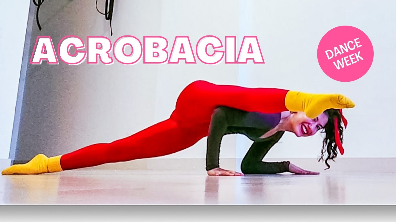 Semana Coreográfica (Dance Week) ACROBACIA - Aluna: Taís Dessá