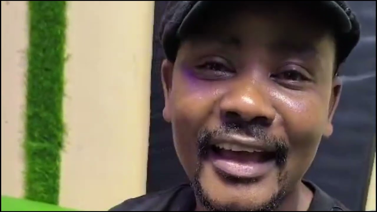 ADAM MALOMBE FINGERPRINTS (KYALYA)  ITHUMULA L'ÉQUIPE BAND LIVE RECODING NINGU-MARK ( STUDIO HIRAMX)