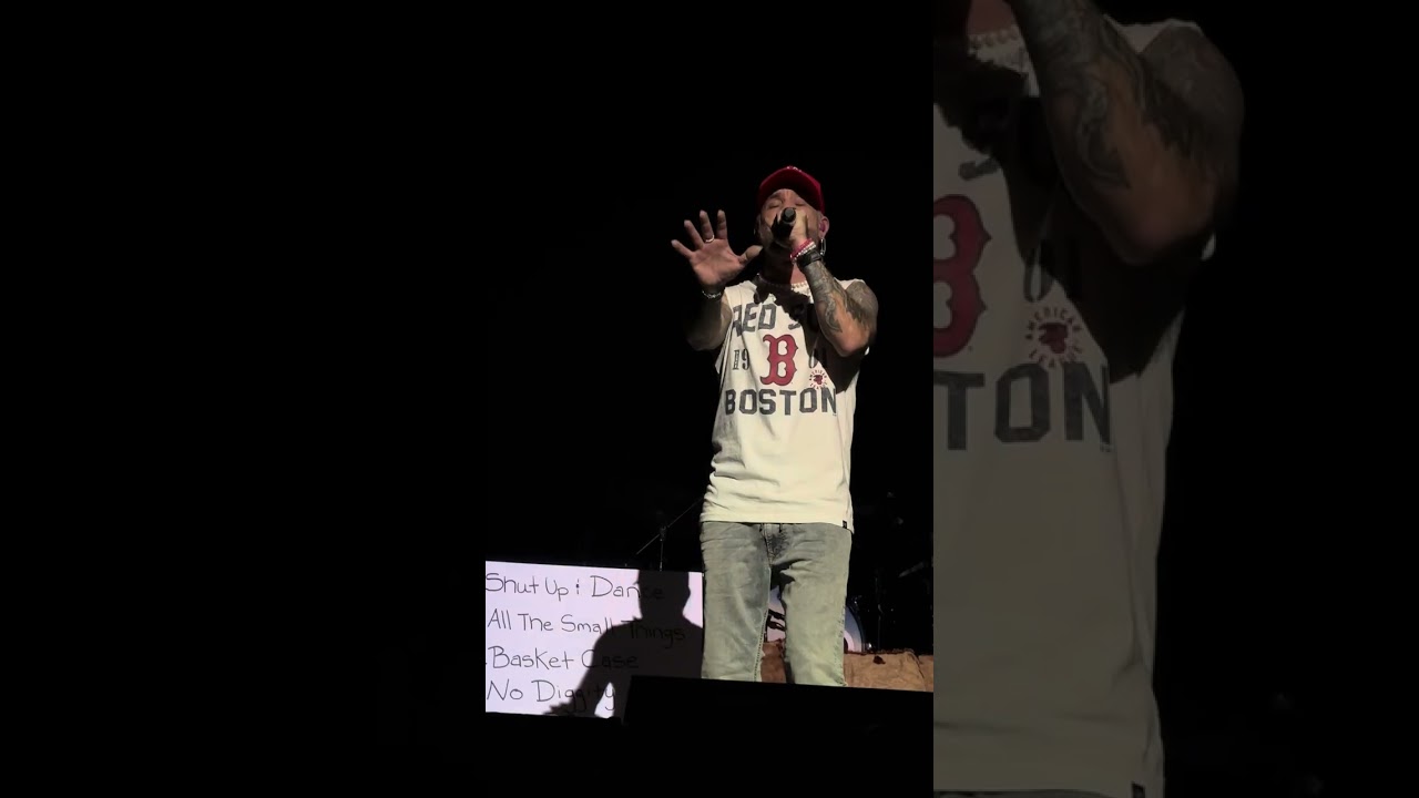 “Arizona” AJ McLean & Joey Fatone: A Legendary Night- Boston 3/22/24