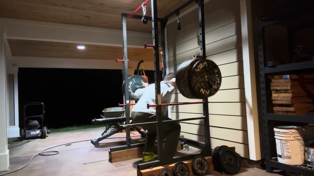 2-20-26 #squat 285 3rd x 5
