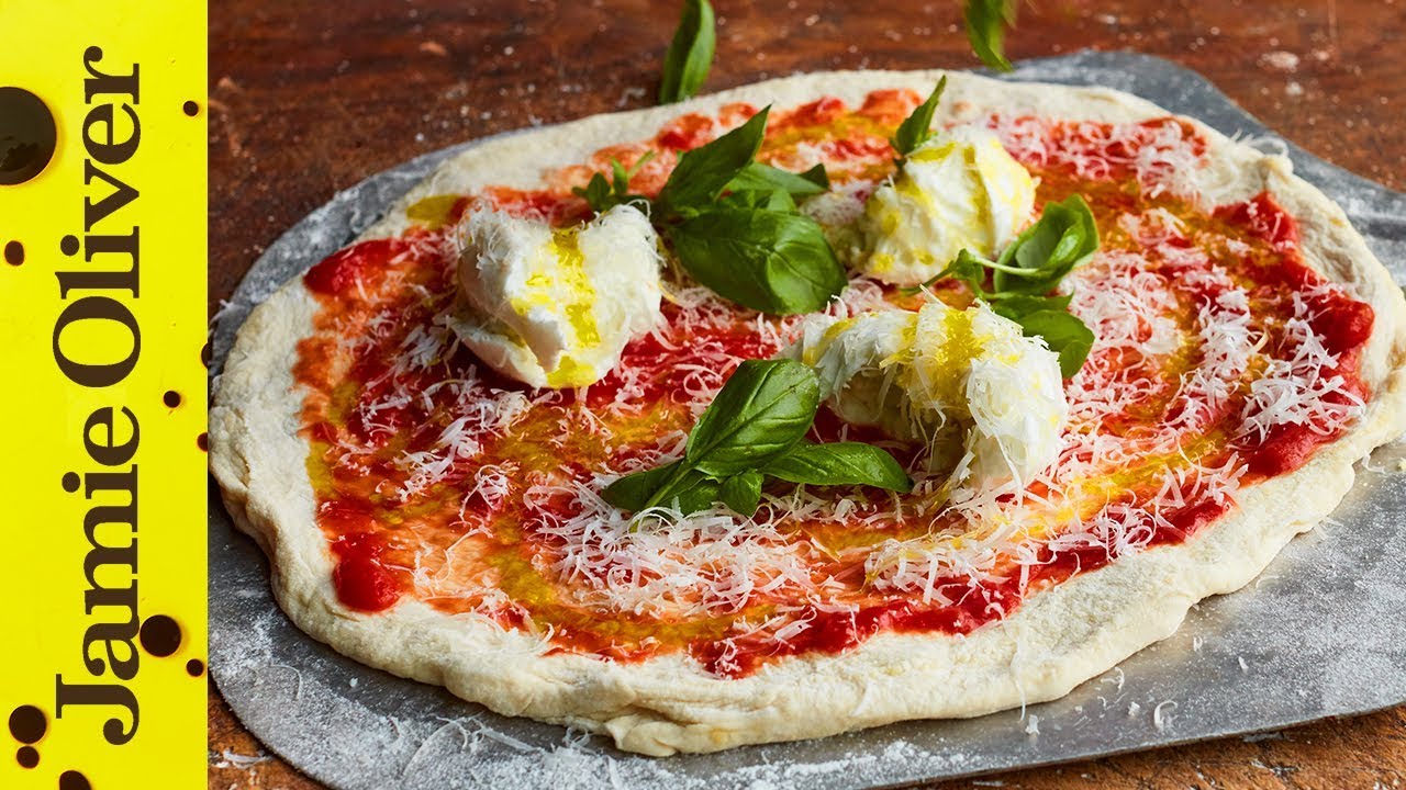 Midnight Margherita Pizza in Naples | Jamie Oliver & Gennaro Contaldo | Jamie Cooks Italy