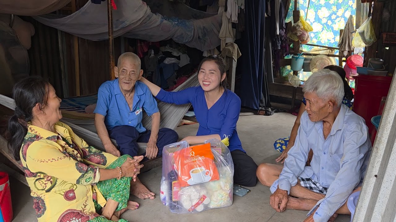 TẶNG NIỀM VUI CHO NHỮNG NGƯỜI GIÀ NEO ĐƠN TỪ TẤM LÒNG CÔ CHÚ LUÔN ĐIỆP | Trang Miền Tây 