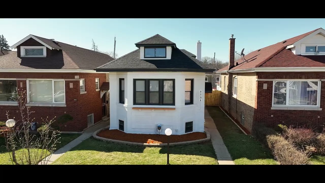 ￼Welcome to 9138 S Paulina St, Chicago, IL  60620
