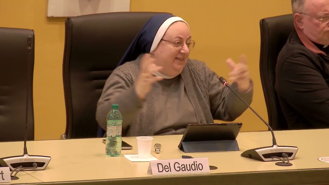 Daniela del Gaudio, SFI. Le mariofanie segno di speranza per il mondo