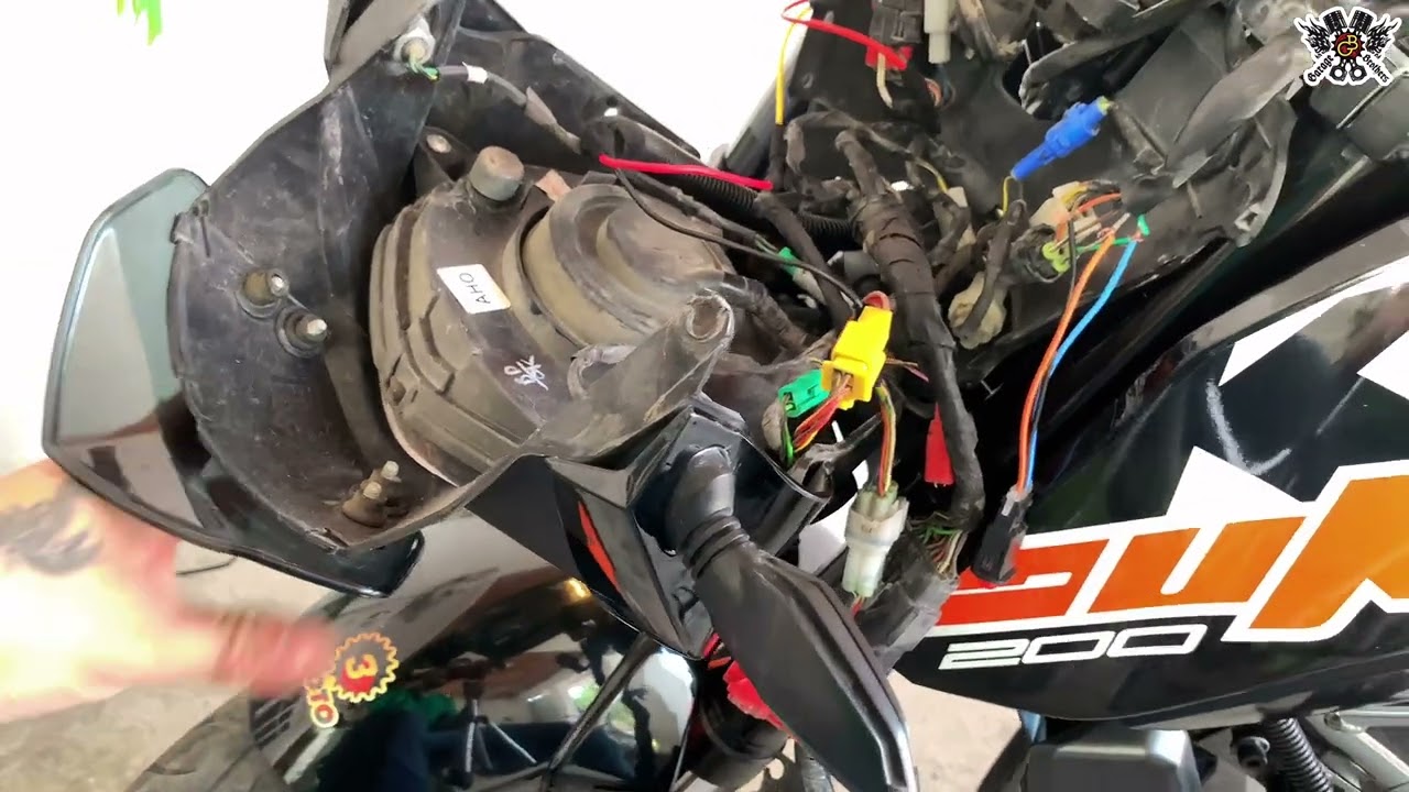 Instalación de intermitentes duke 200