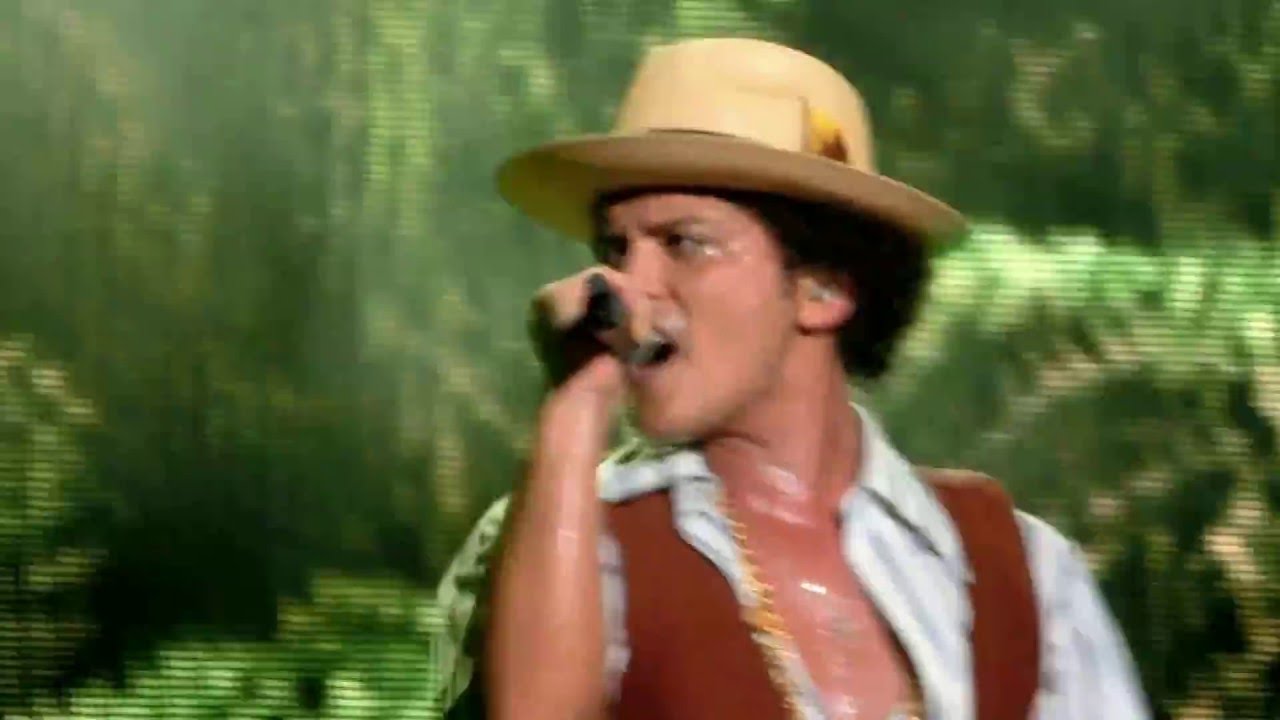 Bruno Mars Gorilla live in Vienna 2013, Wien Stadthalle, front view HD 1080p