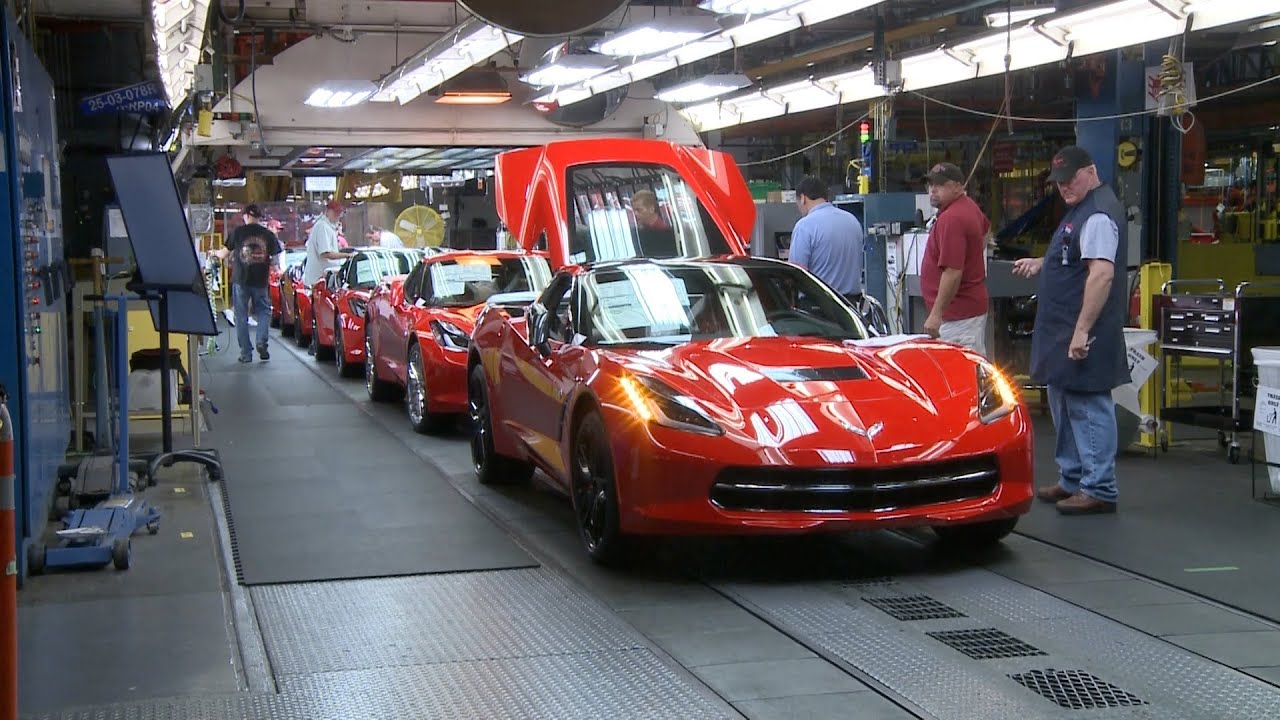 Chevrolet CORVETTE Production Line
