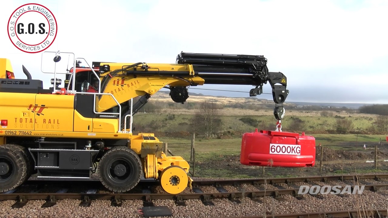 The GOS Road Rail machine