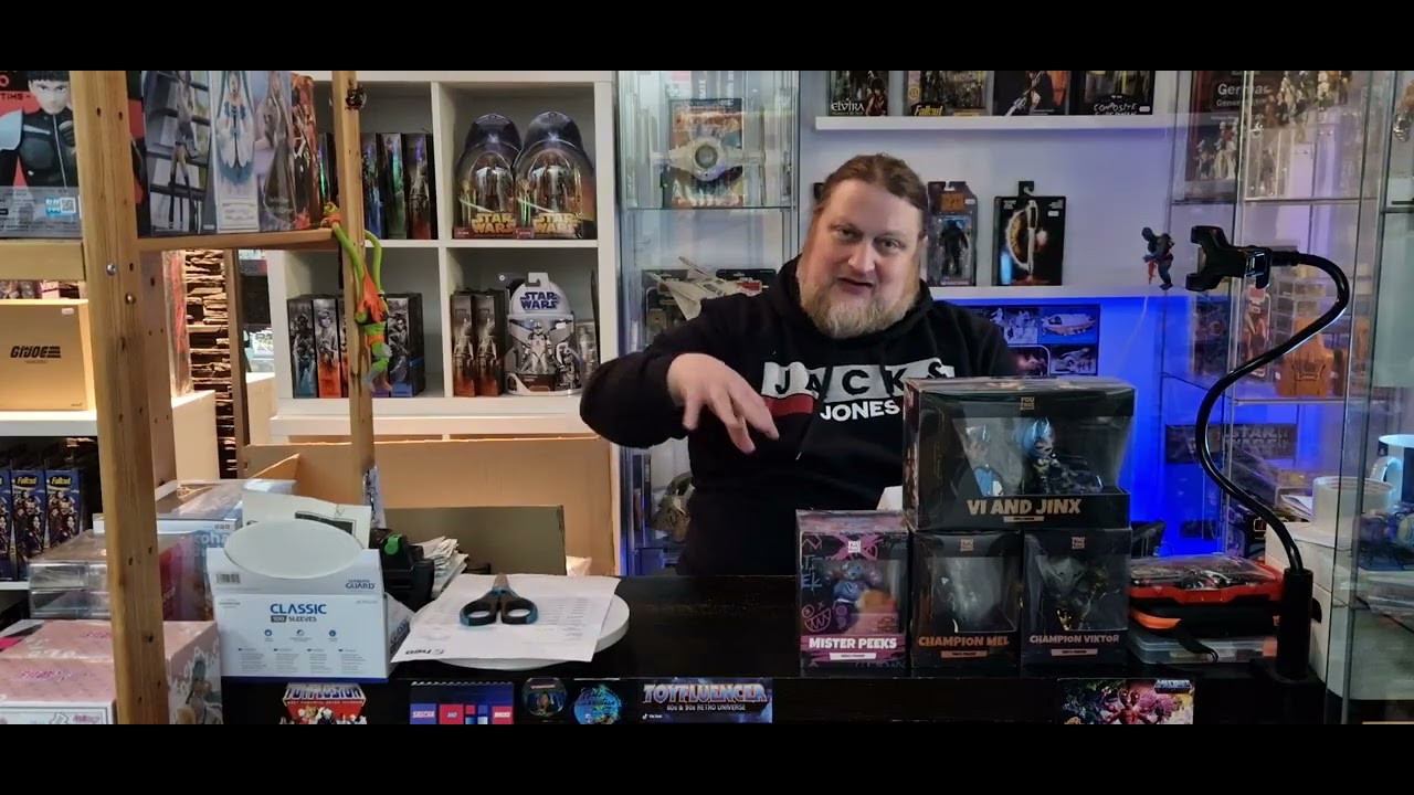 #Piratenbox Stuff 02/2026 - Wir holen das Beste aus der Box - Garfield, Arcane, Hatsune und mehr. ..