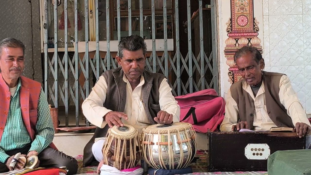 १६१३)बईठकी में #संतवाणी #होली | होली खेलत सीरजनहार |गायक #रघुनाथजी तबला #सत्यदेवजी #दीनबंधुजी१७.२.२६