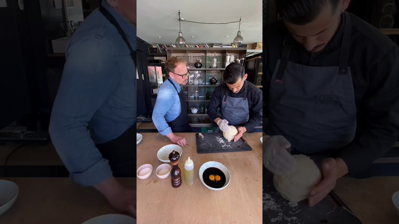 Panier Gourmand #3 - Entrée: Céleri cuit en croûte de sel, jaune d'œuf mariné et consommé de céleri