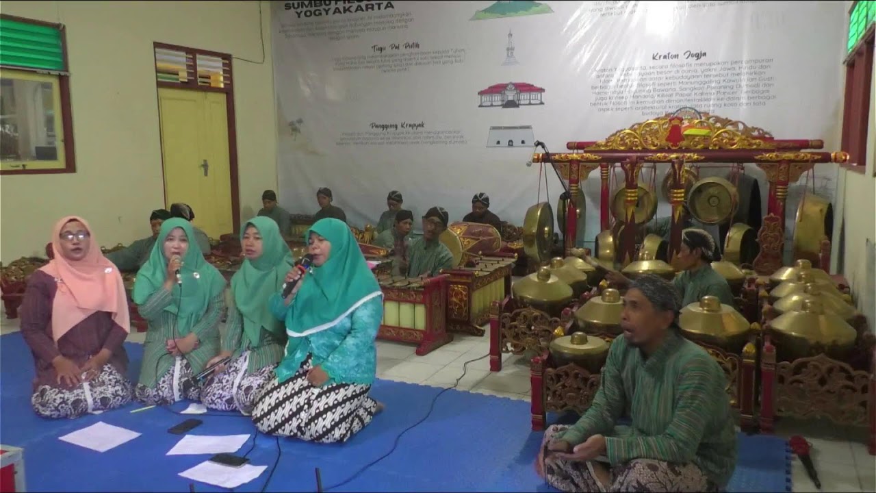 NABUH GAMELAN SERENTAK HUT KE- 270 DIY SMK NEGERI 1 PUNDONG