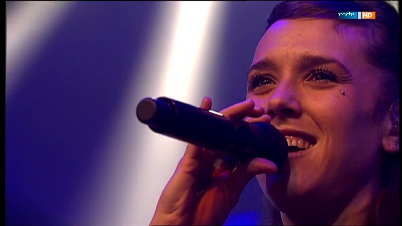 ZAZ live concert Forum Leverkusen 2011 remastered in 4K