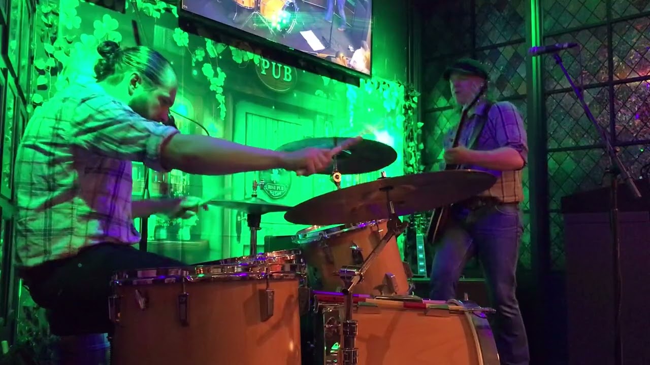 McMILLAN BROTHERS - Born On The Bayou -@Brougham Arms Hotel, Bendigo -28/10/2025