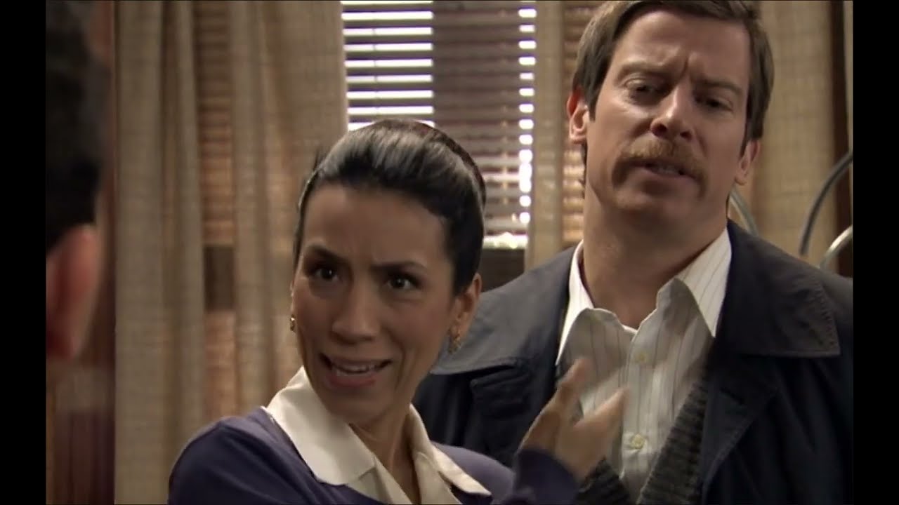 Amar C608 - Manolita y Marcelino se hacen pasar por Asun y Bonilla