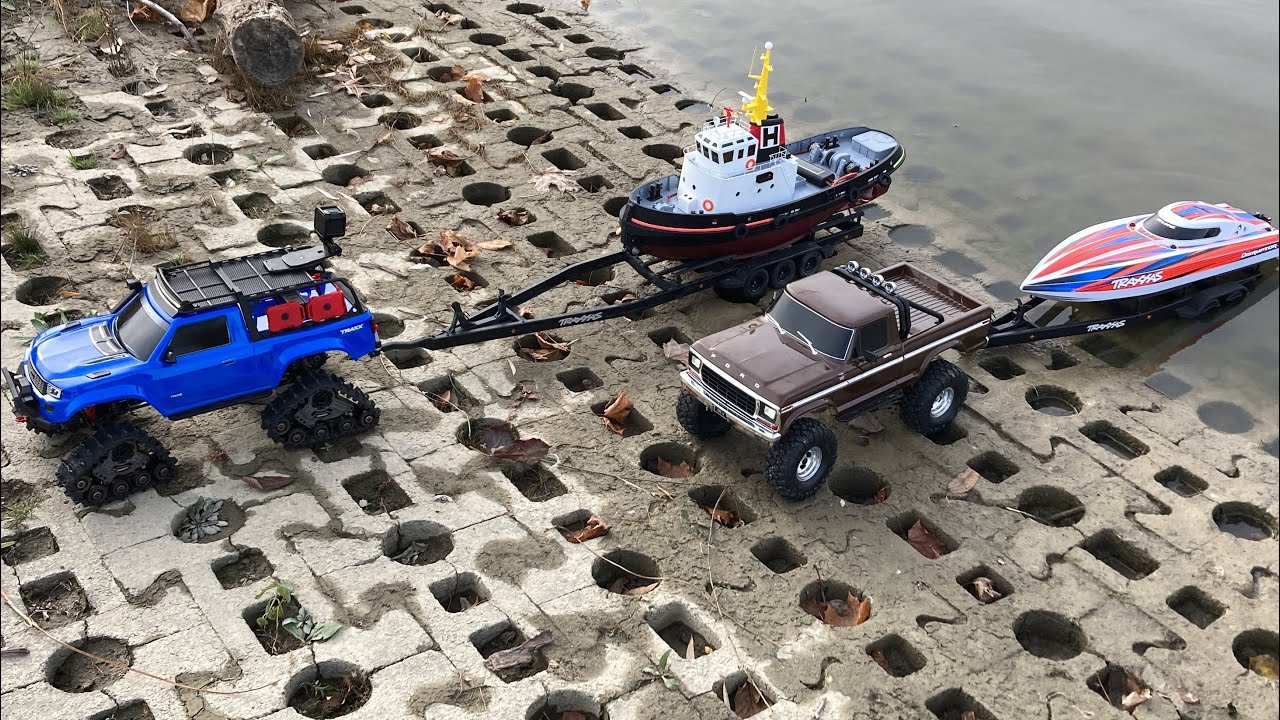 Rc boat rescue Traxxas trax4 high trail and disruptor on the Traxxas boat trailer ￼￼