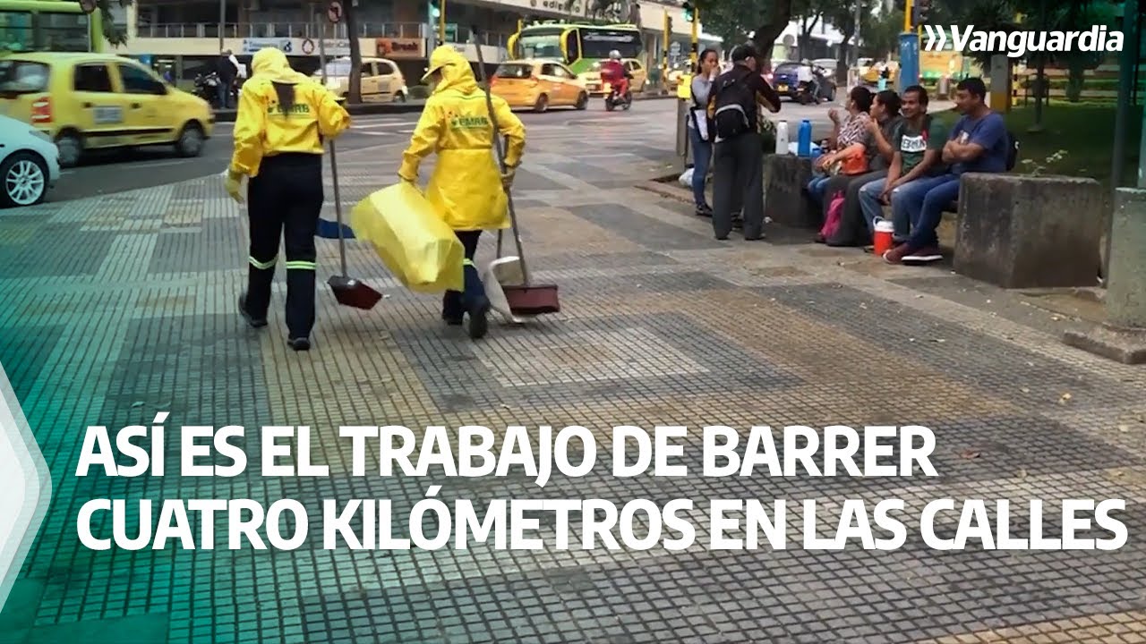 Así es el trabajo de barrer cuatro kilómetros en las calles de Bucaramanga | Vanguardia