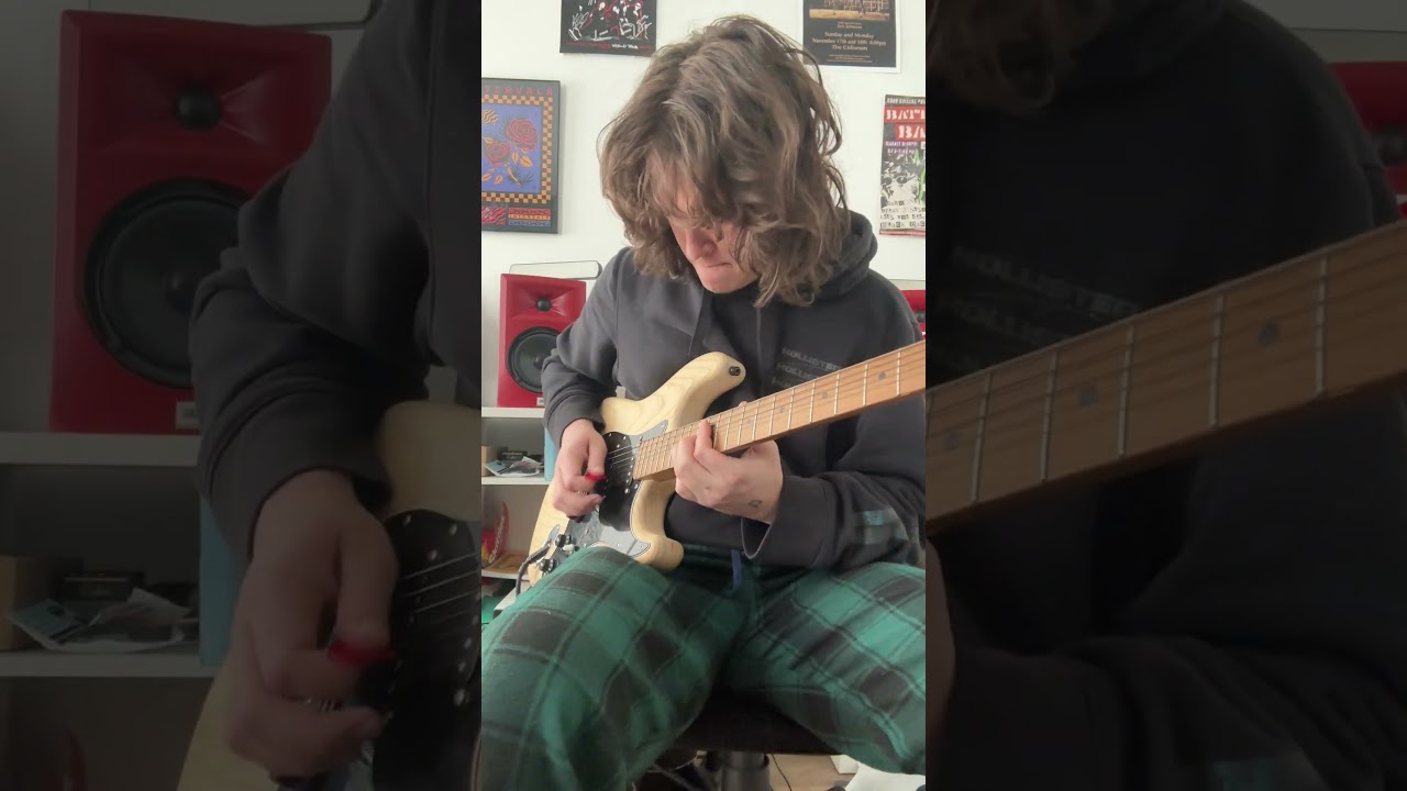 Some rock improv through the practice amp today :) 
