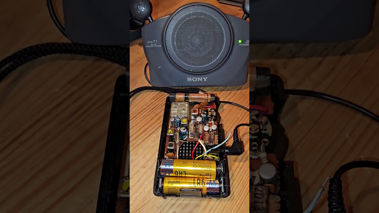 National Panasonic R-1018. Первое включение после профилактики. 1557 кгц. Радио 
