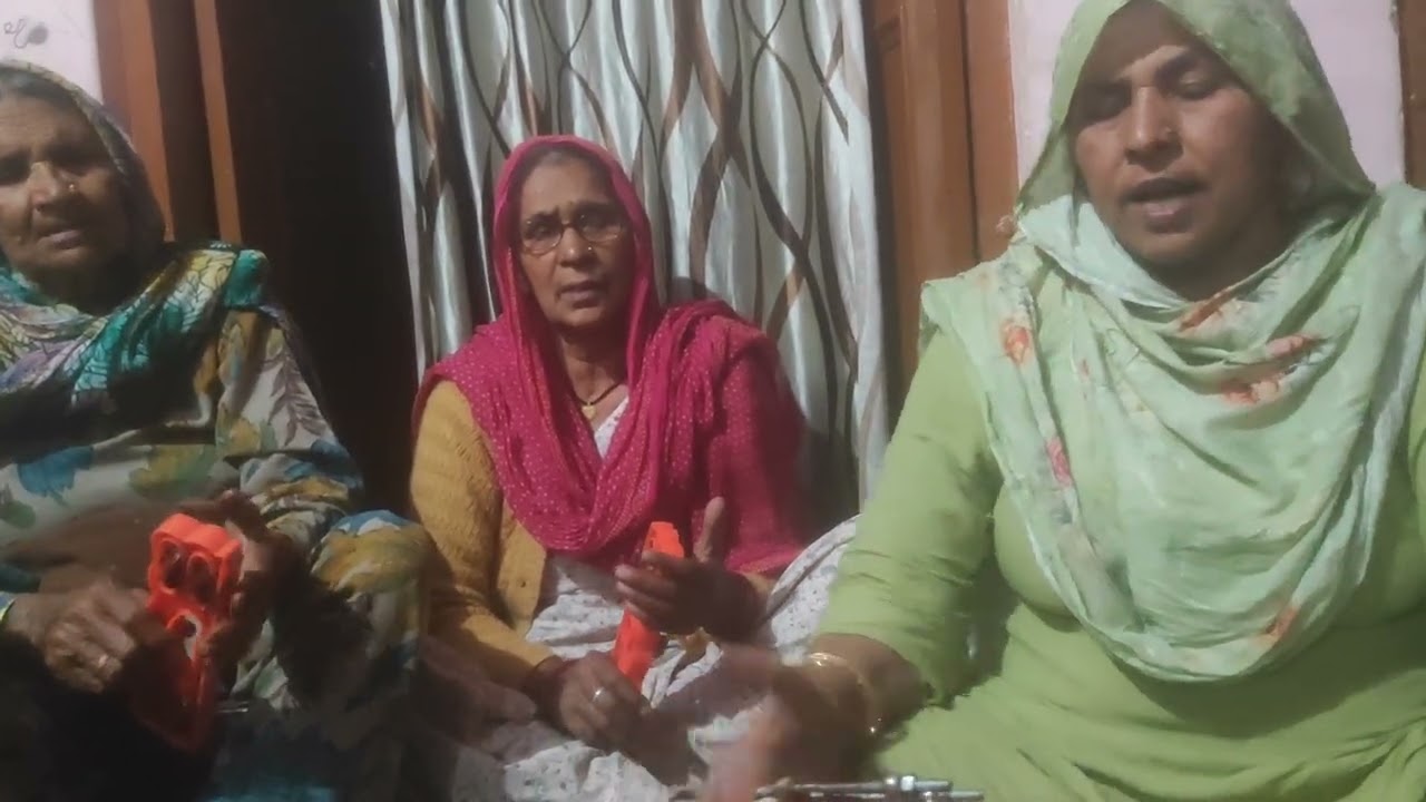 छोटा सा  होके रहना रे जगत में🙏 नान्हा सा होके रहना रे जगत में🎉🎉 बहुत बढ़िया शब्द सुना या है 🙏