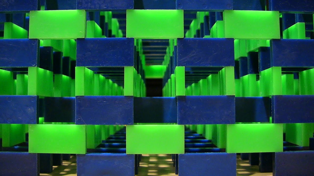 Domino Rally 19