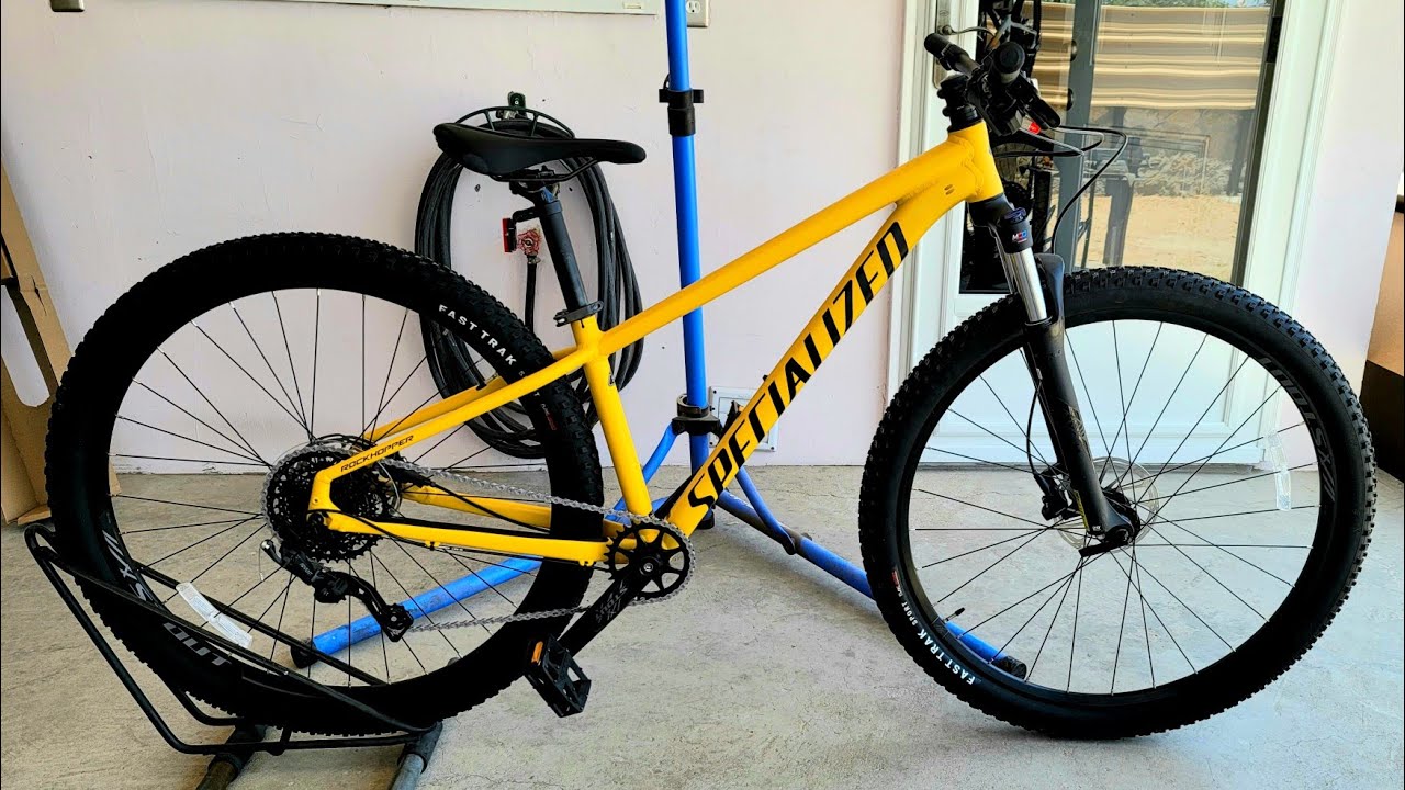 Specialized Rockhopper Comp 29 SATIN BRASSY YELLOW / BLACK Unboxing/Quick Assembly
