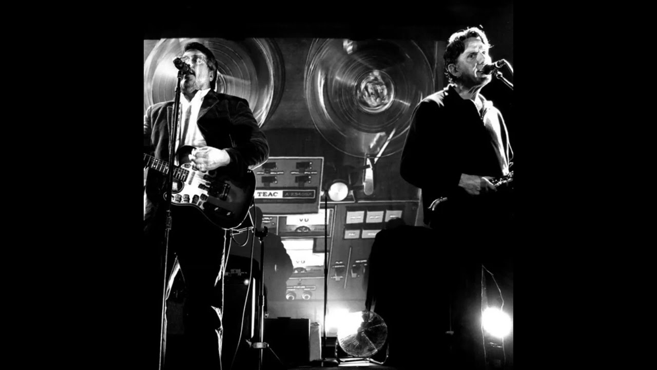 Meet James Ensor (Live) - They Might Be Giants