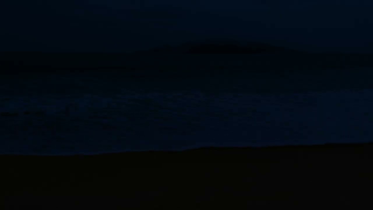 Deep Night Ocean Soundscape 🌊 Healing Sea Waves to Calm the Mind and Drift Into Deep Restful Sleep