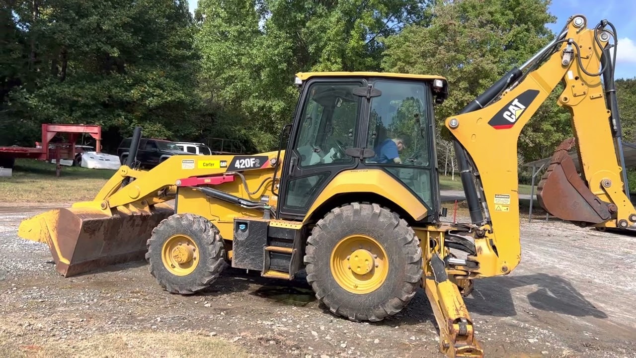 2015 Cat 420F2