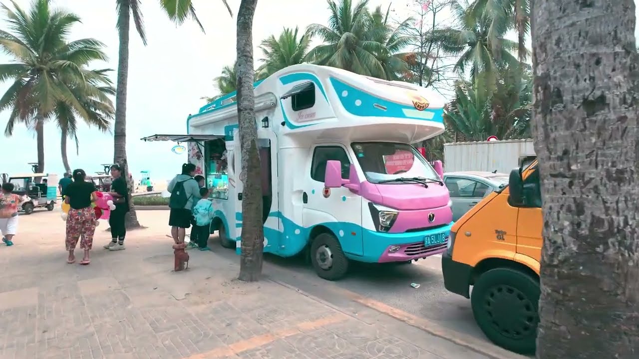 Walking China’s retirement resort, Wenchang Gaolong Bay|4K HDR|city walk|city ​​View|life in china