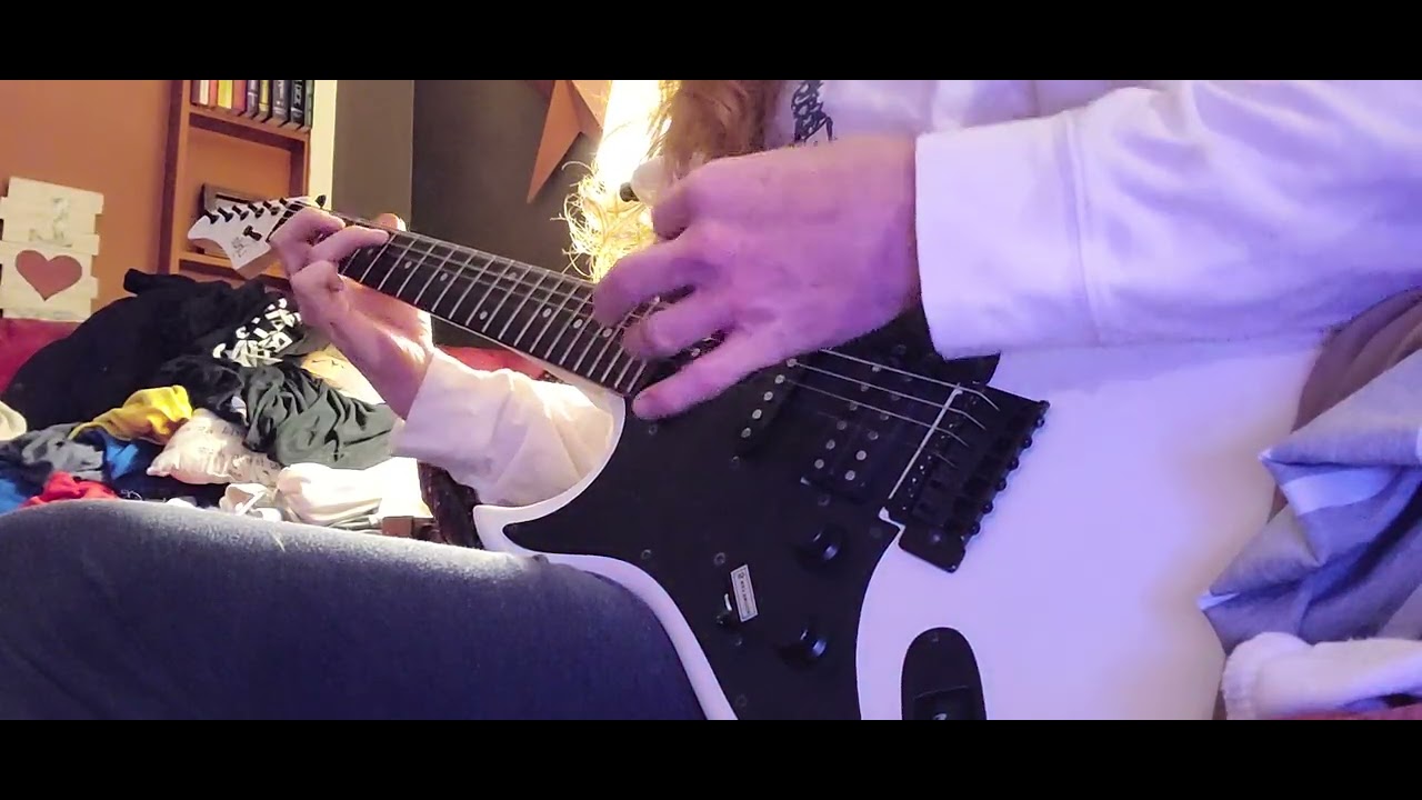 Internally Speaking - 4/22/23 - Electrified Finger Pick 🎸 🤘