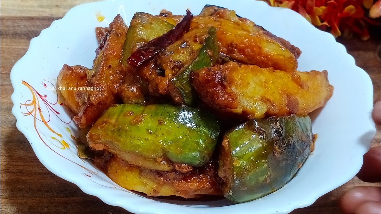 মাছ-মাংস ভুলে যাবেন, যখন পাতে পড়বে এই রাজকীয় আলু-বেগুন। মুখে স্বাদ লেগে থাকবে ৩দিন পর্যন্ত ৷